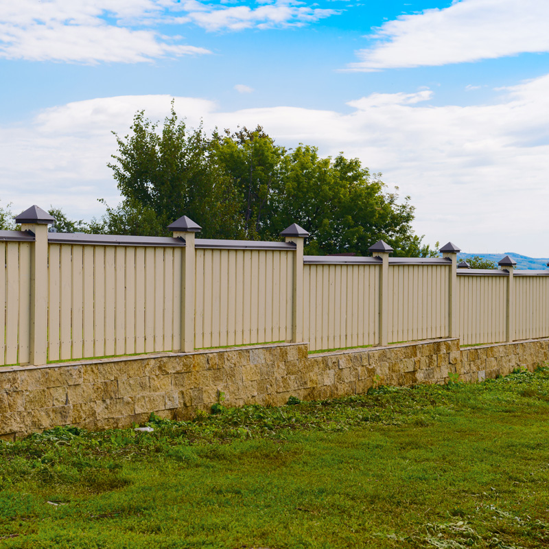 long wood privacy fence